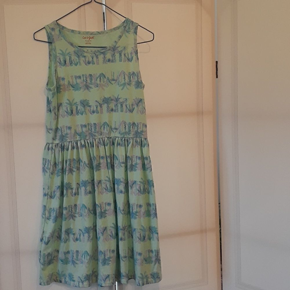 Cat & Jack size YXL(14/16) cute dress with palm trees